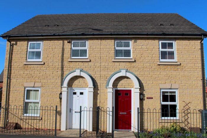 3 Bedroom Semi-Detached House To Rent In Red Kite Way, Didcot, OX11