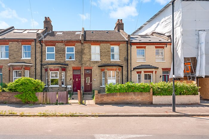 3 Bedroom Terraced House For Sale In Clive Road, SE21