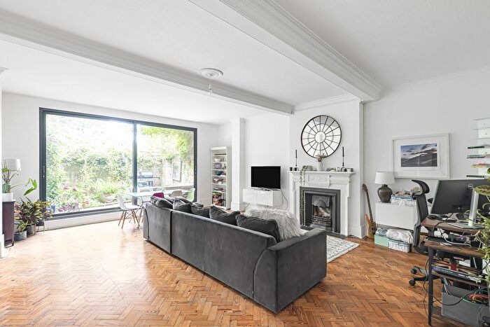 1 Bedroom Flat For Sale In West Hill, London, SW15