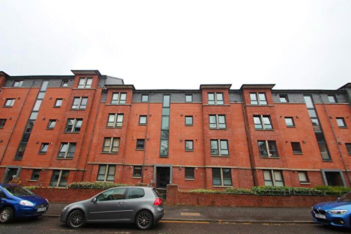 2 Bedroom Flat To Rent In Springfield Road, Glasgow, G40