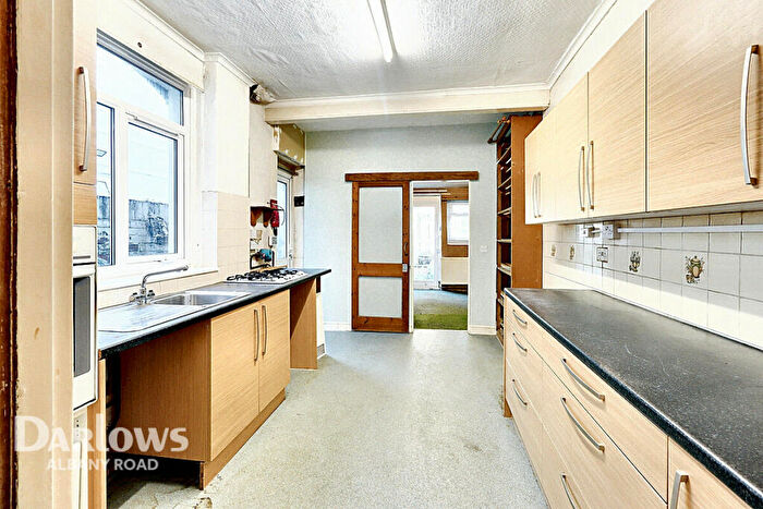 3 Bedroom Terraced House For Sale In Gelligaer Street, Cardiff, CF24