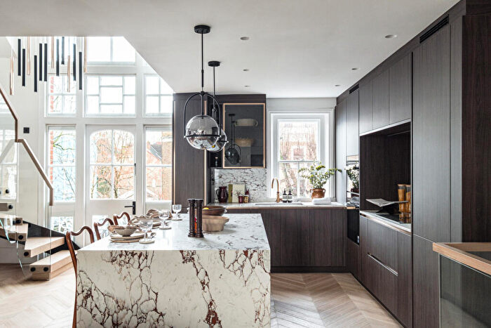 2 Bedroom Penthouse For Sale In Chalcott Gardens, London, NW3