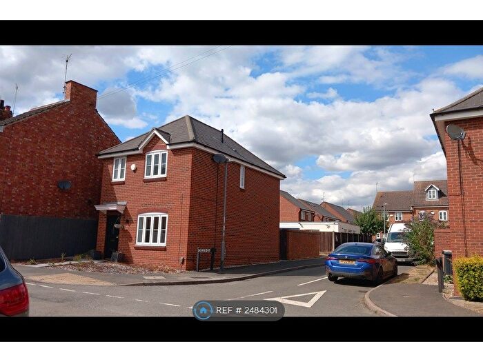 3 Bedroom Detached House To Rent In Newman Street, Kettering, NN15