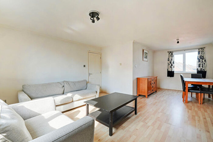 2 Bedroom Apartment For Sale In Ainsley Road, Crookes, Sheffield, S10