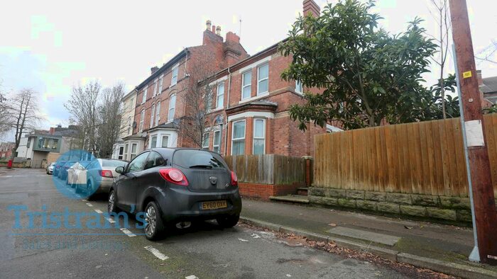 6 Bedroom Semi-Detached House To Rent In Colville Street, Nottingham, NG1