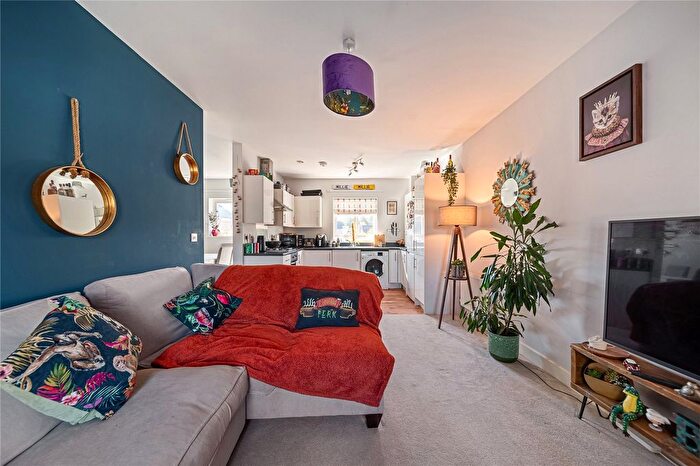 2 Bedroom Flat For Sale In Granton Court, Miller Place, Epsom, KT19