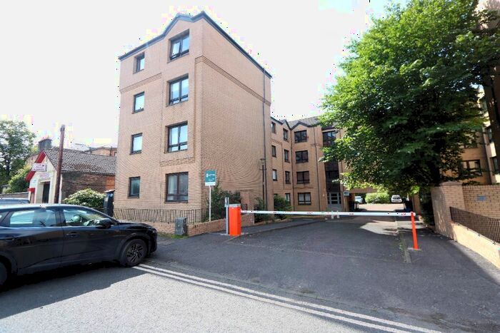 2 Bedroom Flat To Rent In Glenfarg Street, Glasgow, G20