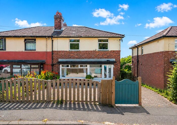 3 Bedroom Semi-Detached House For Sale In Peaseland Avenue, Cleckheaton, West Yorkshire, BD19
