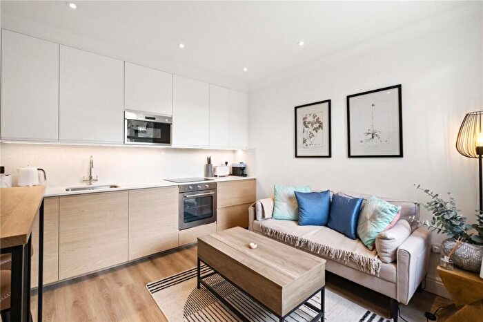 1 Bedroom Apartment For Sale In Shelgate Road, London, SW11