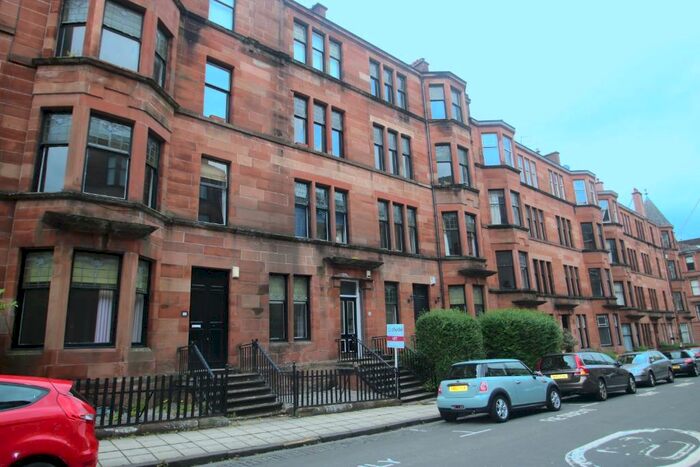3 Bedroom Flat To Rent In Kersland Street, Hillhead, Glasgow, G12