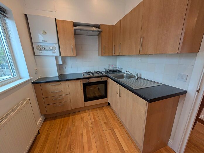 1 Bedroom Studio To Rent In A Edgware Way, Flat B, Edgware, Middlesex, HA8