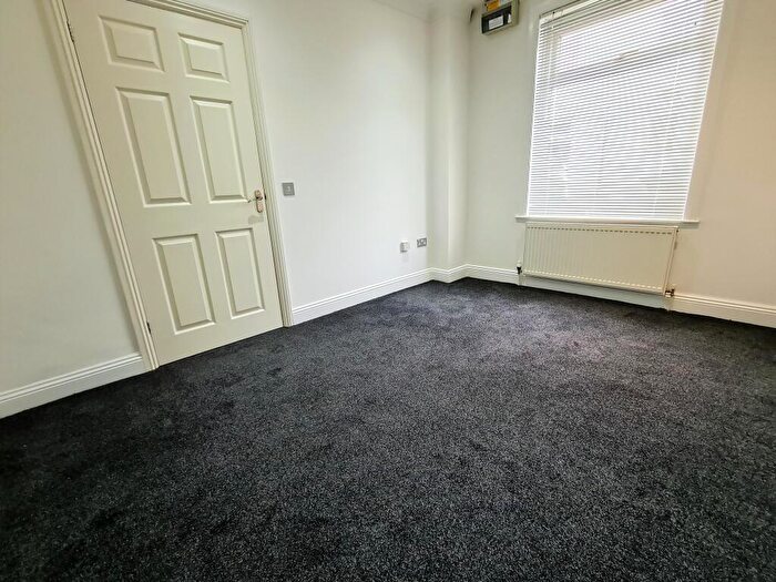 1 Bedroom Flat To Rent In Elgin Road, Southampton, SO15