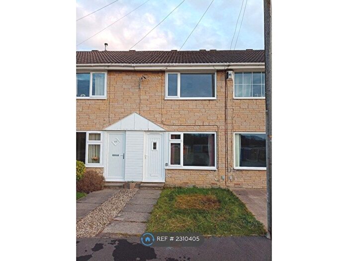 2 Bedroom Terraced House To Rent In Thompson Drive, Wrenthorpe, Wakefield, WF2