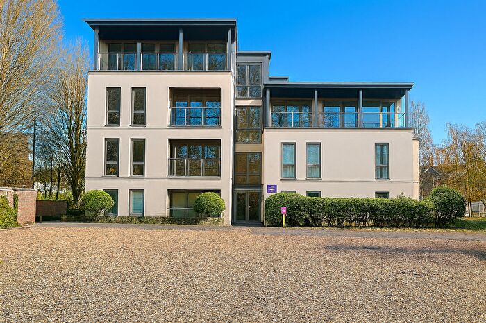 2 Bedroom Flat To Rent In Long Road, Lexington House, CB2