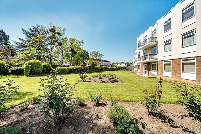2 Bedroom Penthouse For Sale In Rutland Court, Douro Road, Cheltenham, GL50