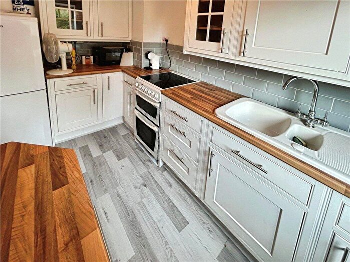 2 Bedroom Apartment To Rent In Broadwater Road, Romsey, Hampshire, SO51