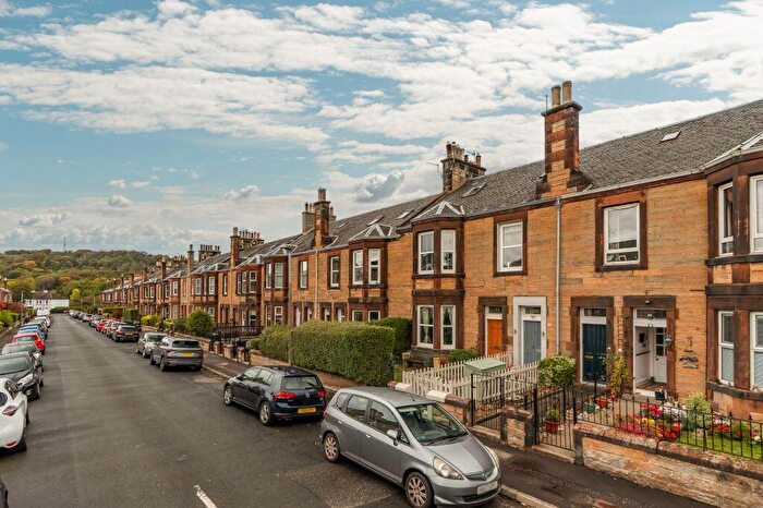 4 Bedroom Flat For Sale In Glendevon Place, Edinburgh, EH12