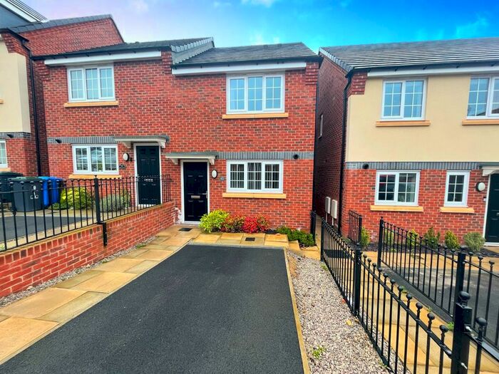 2 Bedroom Semi-Detached House To Rent In Ludlow Street, Stoke-On-Trent, Staffordshire, ST1