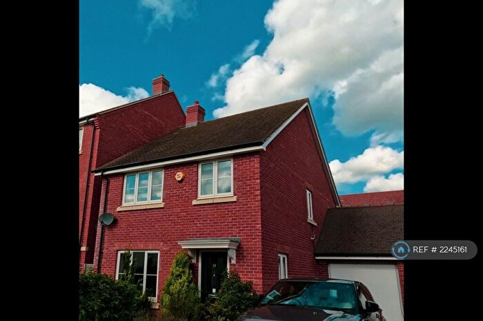 4 Bedroom Detached House To Rent In Merryweather Street, Aylesbury, HP18