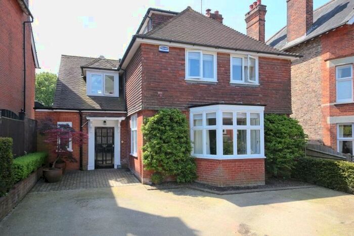 5 Bedroom Detached House To Rent In The Drive, Sevenoaks, TN13