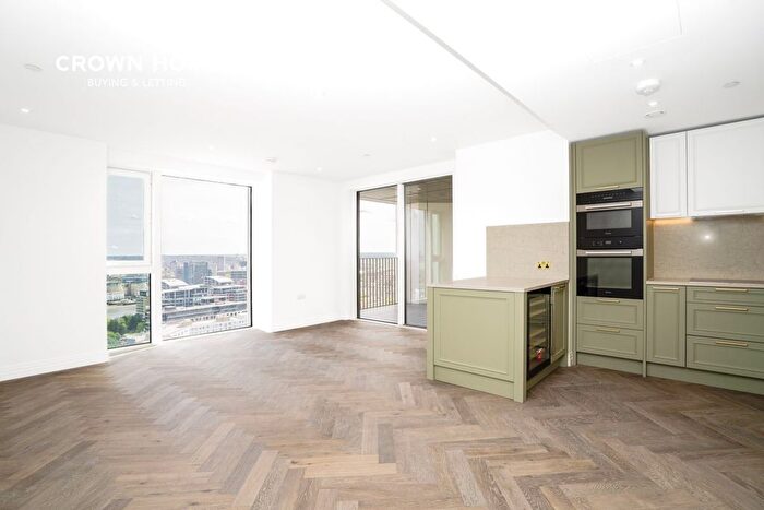 2 Bedroom Flat To Rent In King's Tower, Chelsea Creek, Bridgewater Avenue, SW6