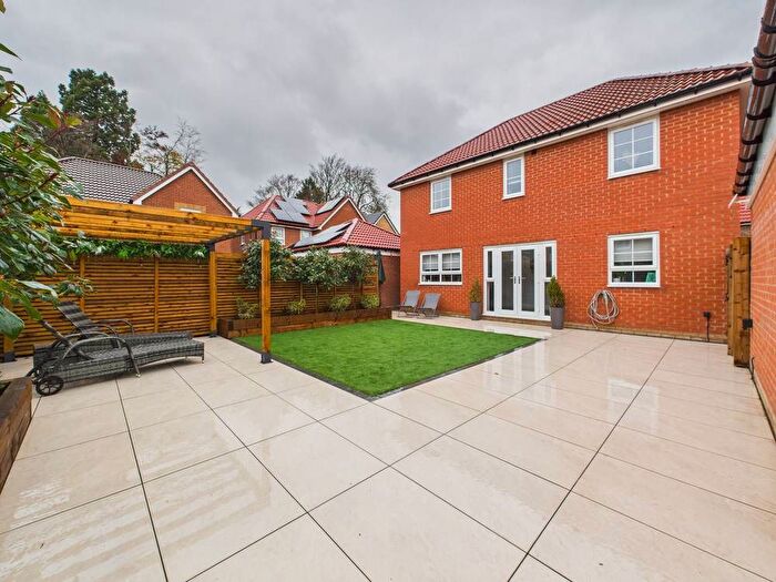 4 Bedroom Detached House For Sale In Chamberlain Rise, Hessle, HU13