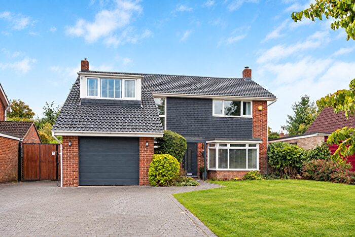 4 Bedroom Detached House For Sale In Gilmais, Bookham, KT23