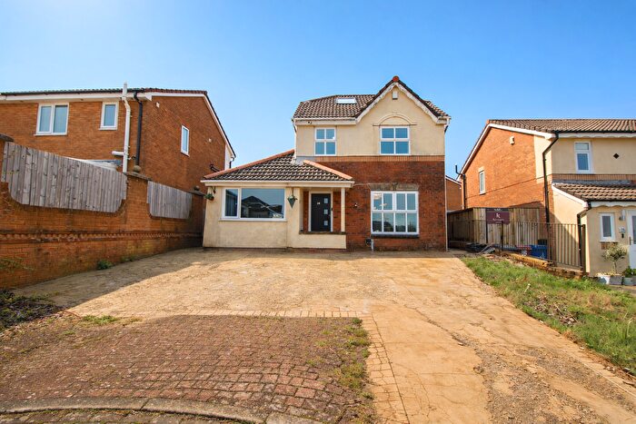 4 Bedroom Detached House For Sale In Dahlia Close, Darwen, BB3