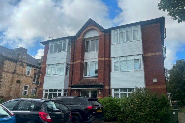 2 Bedroom Flat To Rent In Abbotsford Road, Liverpool, L23