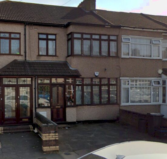 3 Bedroom Terraced House To Rent In Mortlake Road, London, IG1