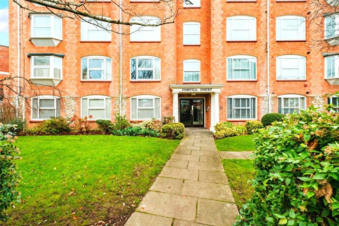 2 Bedroom Flat For Sale In Shelley Road, Worthing, West Sussex, BN11