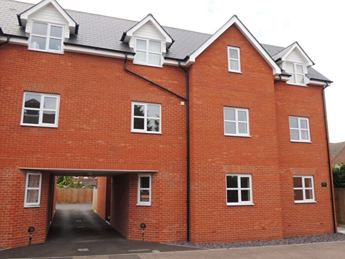 2 Bedroom Flat To Rent In King Coel Road, Colchester, CO3