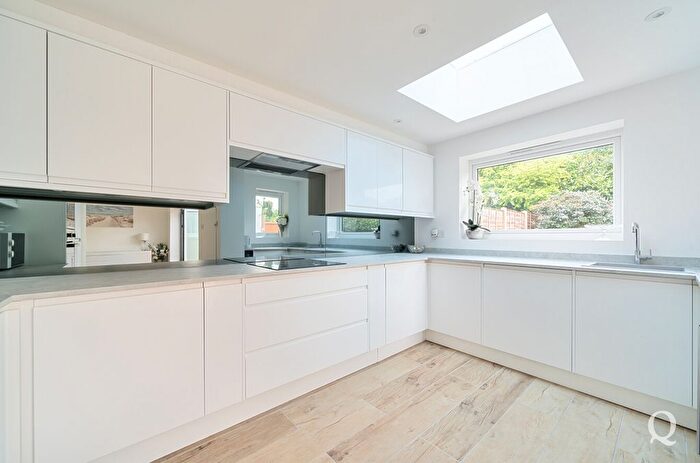 3 Bedroom Semi-Detached House For Sale In Woodcourt Close, Sittingbourne, Kent, ME10