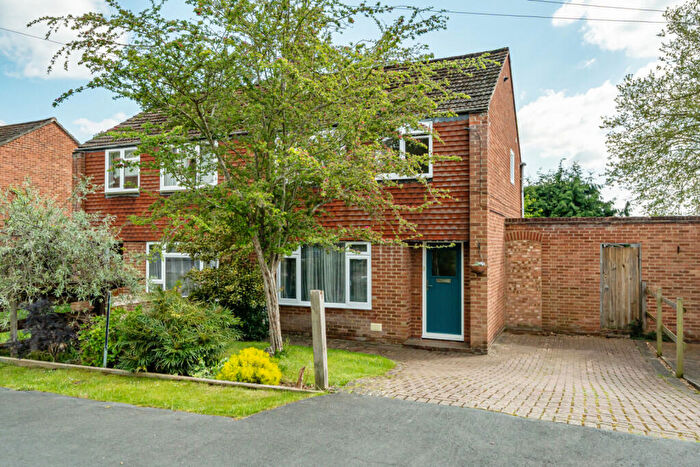 3 Bedroom Semi-Detached House For Sale In Manor Road, Whitchurch On Thames, Reading, Oxfordshire, RG8