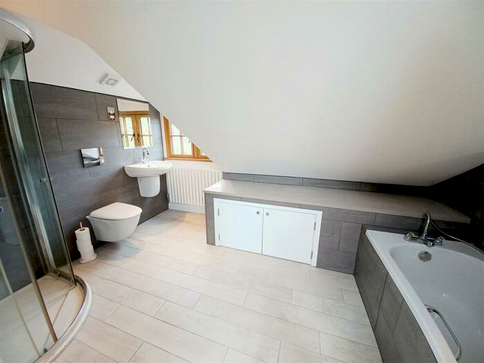 5 Bedroom Detached Bungalow To Rent In Timberley, Bates Lane, Solihull, West Midlands, B94