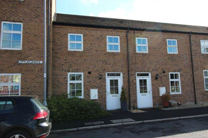 2 Bedroom Terraced House To Rent In Littlelands, Bingley, Bradford, BD16