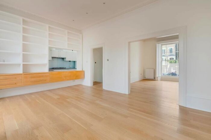 4 Bedroom Flat To Rent In Randolph Avenue, Maida Vale, W9