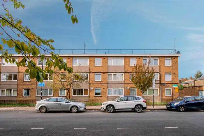 1 Bedroom Flat To Rent In Thorpedale Road, London, N4