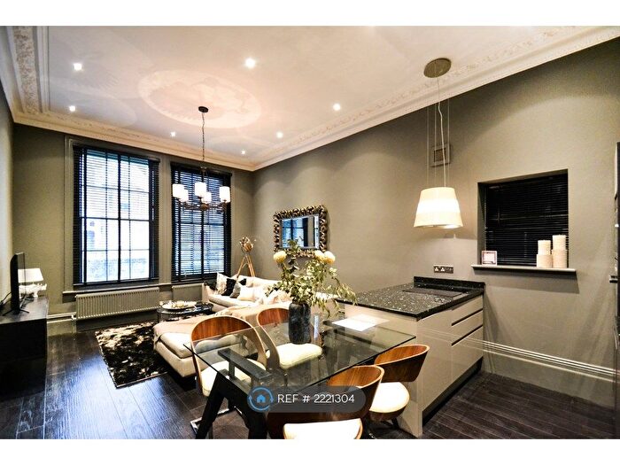 2 Bedroom Flat To Rent In Roberts Court, London, W5