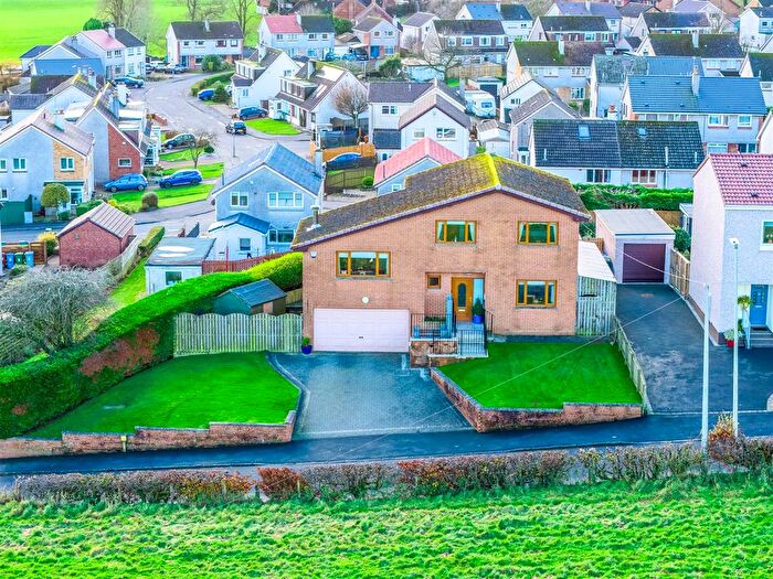 4 Bedroom Detached House For Sale In Threestanes Road, Strathaven, ML10