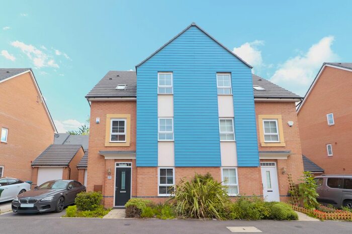 4 Bedroom Semi-Detached House To Rent In Canal View, City Centre, Coventry CV1