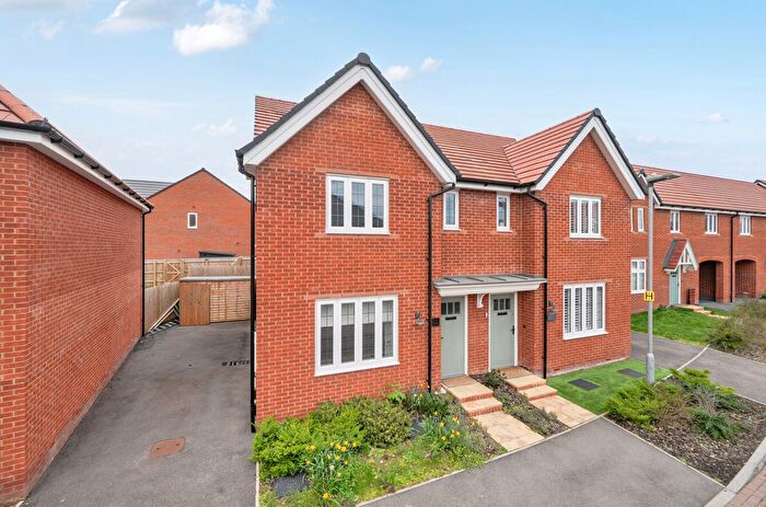 3 Bedroom Semi Detached House For Sale In Heythorp Park, Binfield, Bracknell, Berkshire, RG42