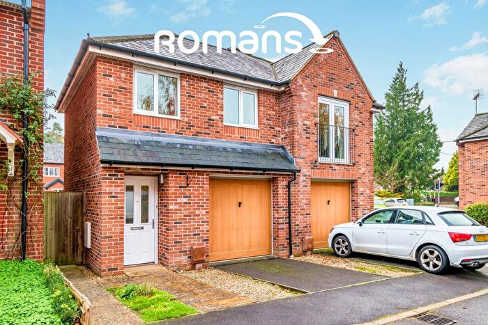 1 Bedroom Maisonette To Rent In Colden Common, Winchester, SO21