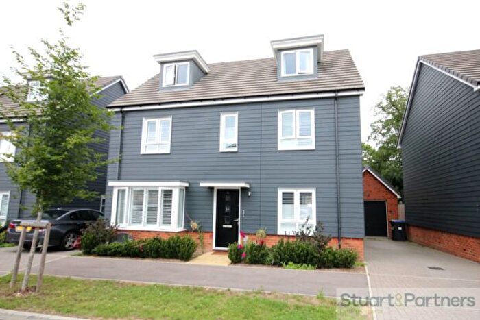 5 Bedroom Detached House To Rent In Nuthatch Lane, Sayers Common, BN6