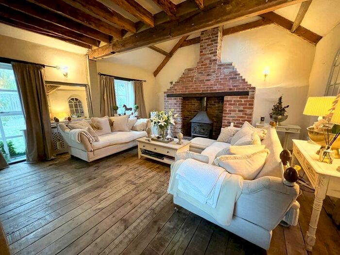 6 Bedroom Detached House For Sale In The Old Granary, Rudry, Caerphilly, CF83