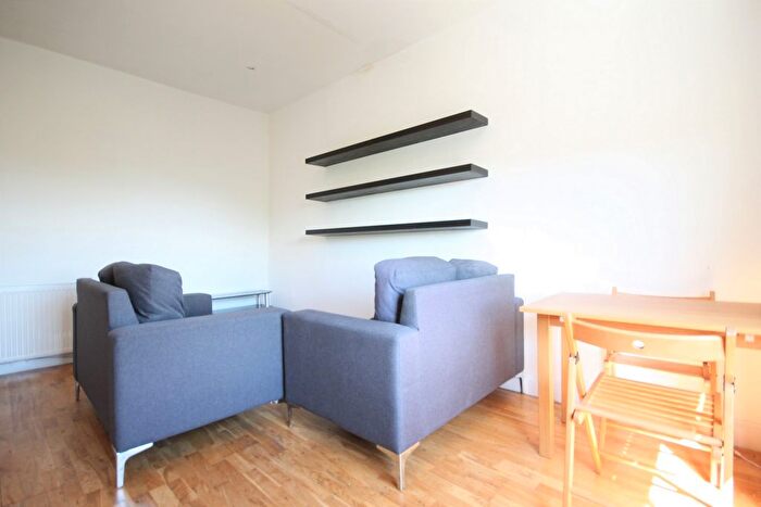 2 Bedroom Flat To Rent In St Johns Grove, Archway, N19