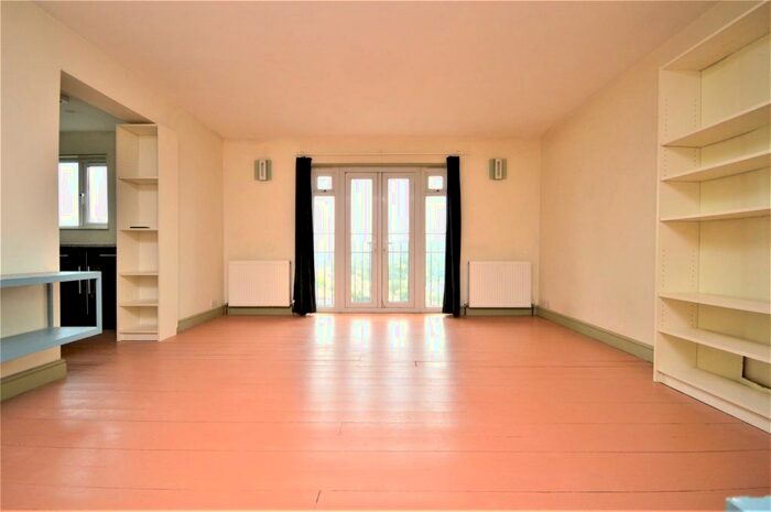 1 Bedroom Apartment To Rent In Berkeley House, Snow Hill, Bath, Somerset, BA1