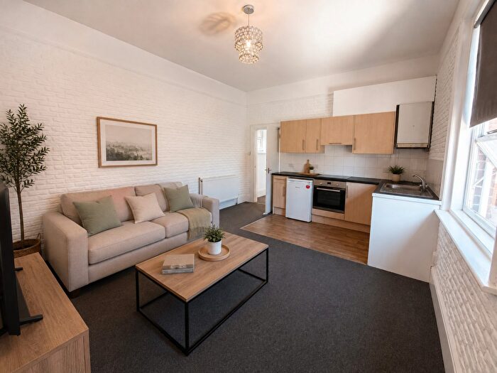 1 Bedroom Flat To Rent In Woolston, SO19