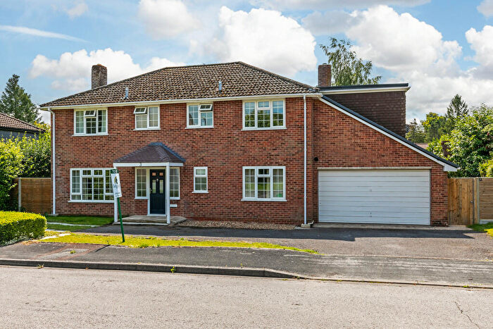 5 Bedroom Detached House To Rent In Valley Road, Littleton, Winchester, SO22