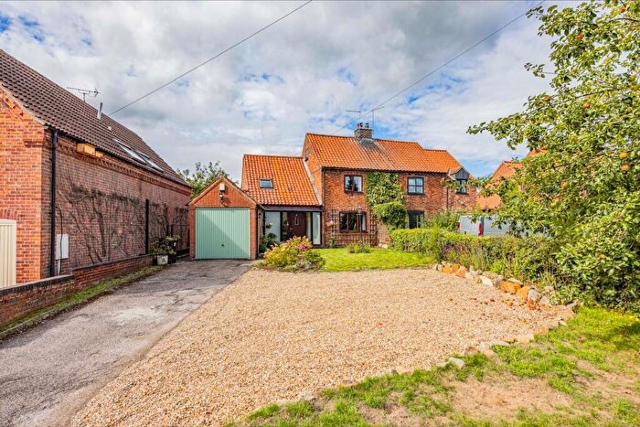 3 Bedroom Semi-Detached House For Sale In Main Street, Bathley, NG23